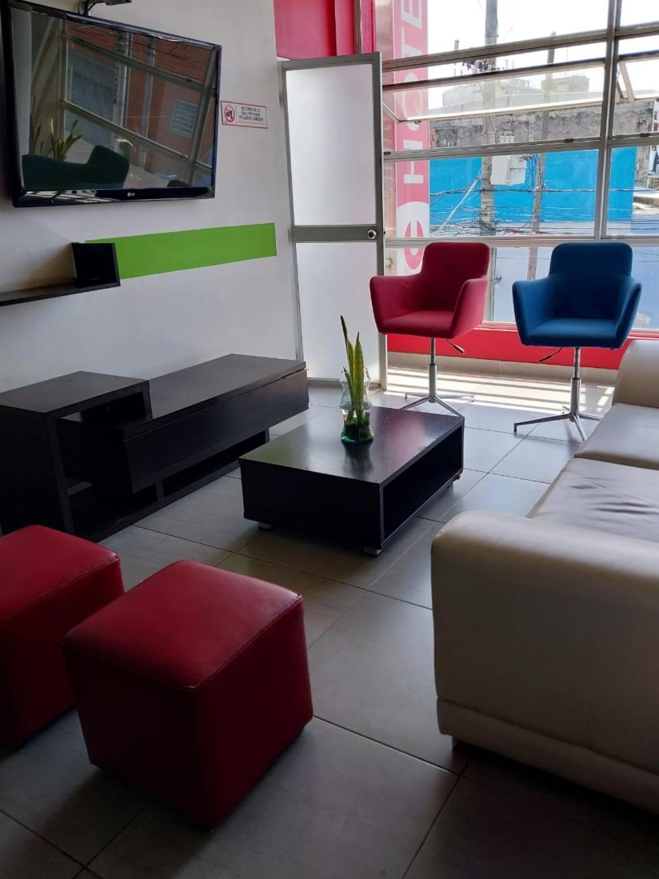 Econotel Colours カリ エクステリア 写真