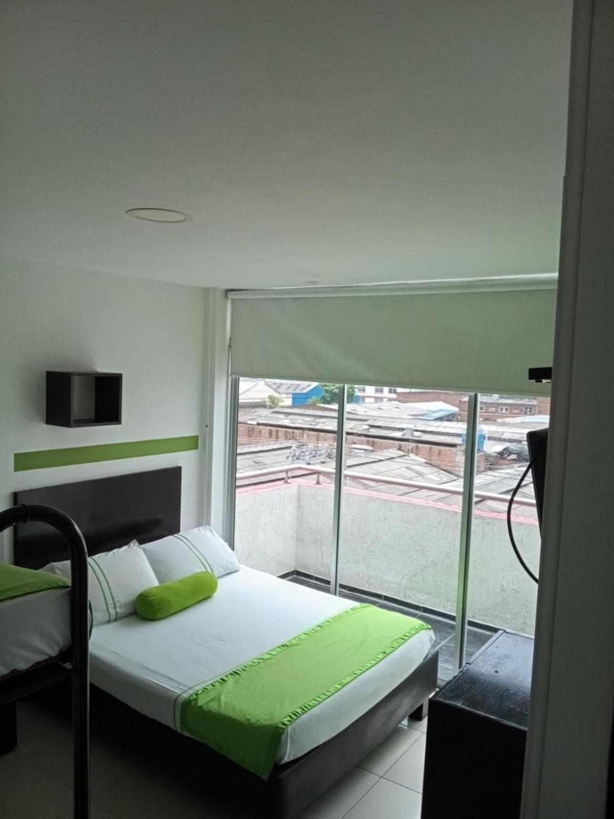 Econotel Colours カリ エクステリア 写真