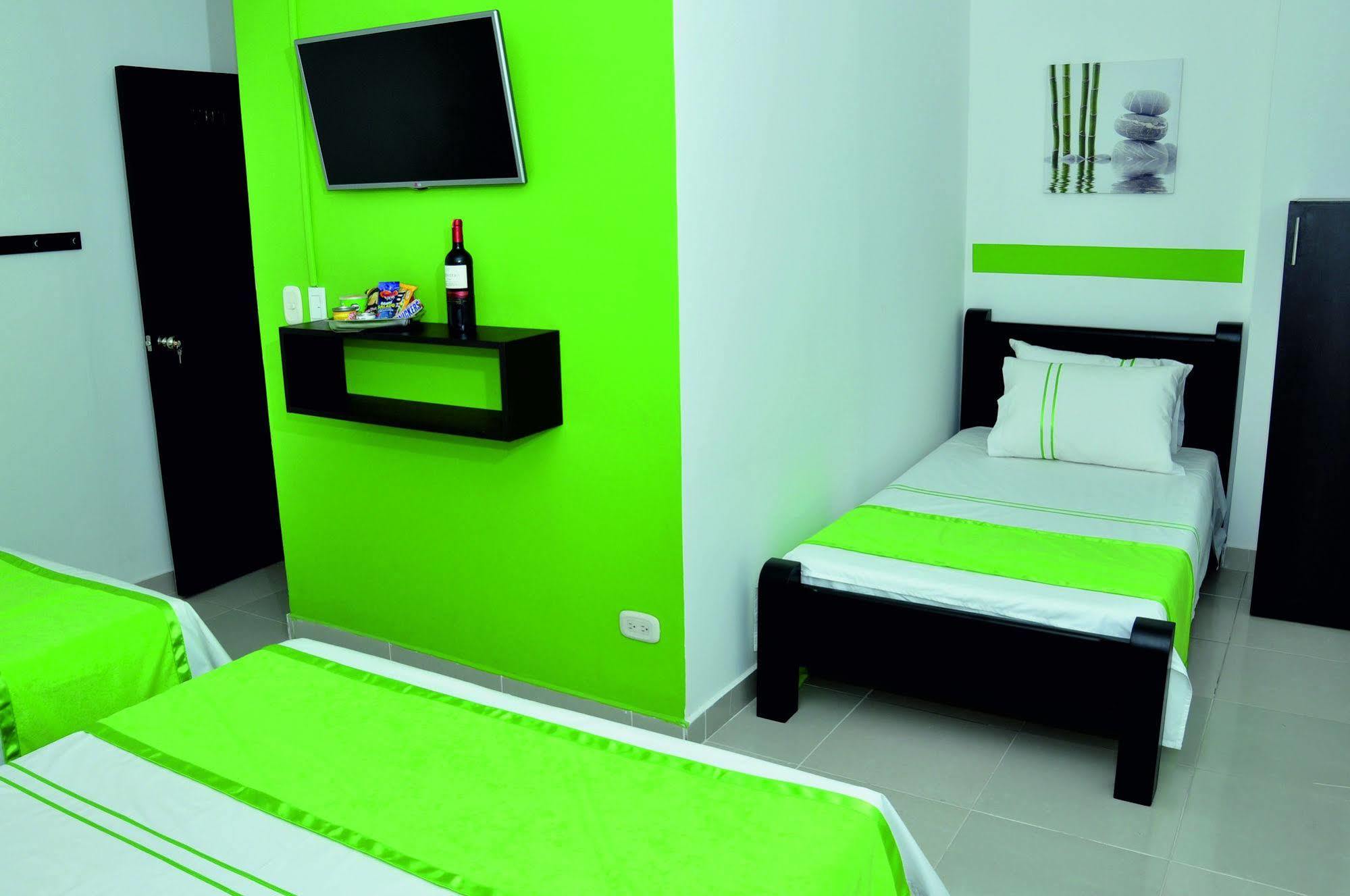 Econotel Colours カリ エクステリア 写真